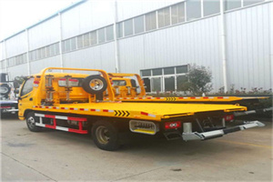 积石山附近拖车救援搭电