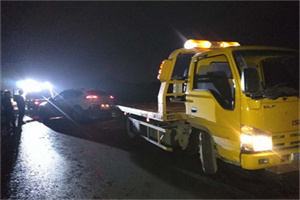 积石山24小时车辆搭电联系电话