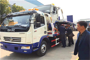 积石山汽车道路救援拖车价格